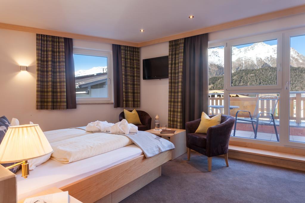Hotel Hochland Nauders Room photo